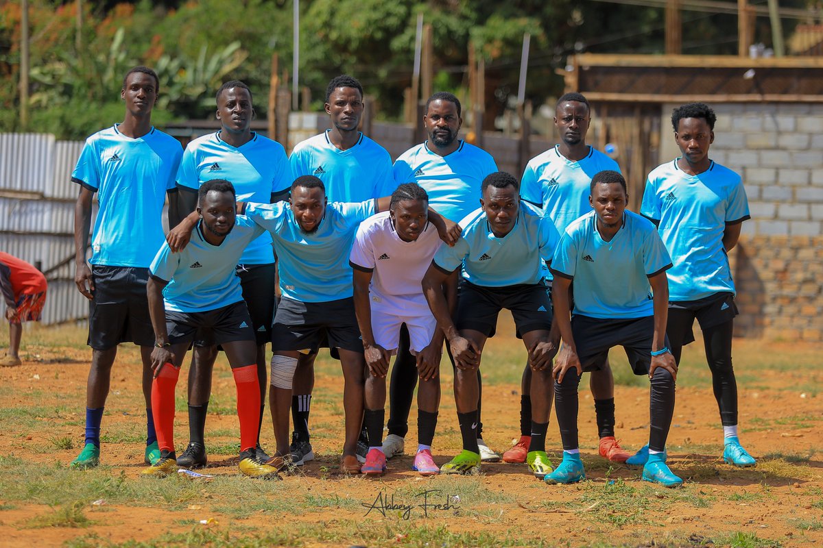 GenZVoicesUG's tweet photo. The charity football match in Nakulabye had the whole neighbourhood out
Nakulabye Men's Football Club vs Gazaland UOX, and the crowd did NOT come to be quiet 😄
This is what community looks like when it's thriving 🙌
#GazalandUOX  #GenZVoicesUganda https://t.co/kupRbzRxtU