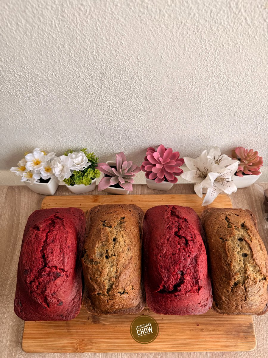 The most beautiful spread you’d see today 😍😍
- 4 midi banana breads. 
<a href="/luscious_chow/">Luscious Chow</a>