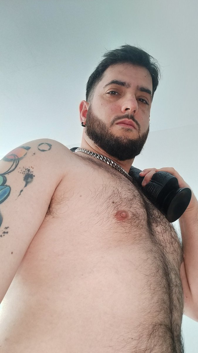 JockstrapWan's tweet photo. Que ducha más agotadora! https://t.co/XPBq48kSRM