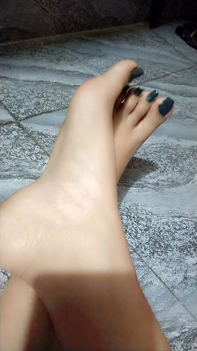 AnushkaMistress's tweet photo. Hello puppies this is my new I'd 
Follow me support me losser
Real and online Session are available 
Hand to hand payment 
#feetfetısh #feetworshi̇p #viralvídeo #trending #trend https://t.co/n0pFvlbbDy