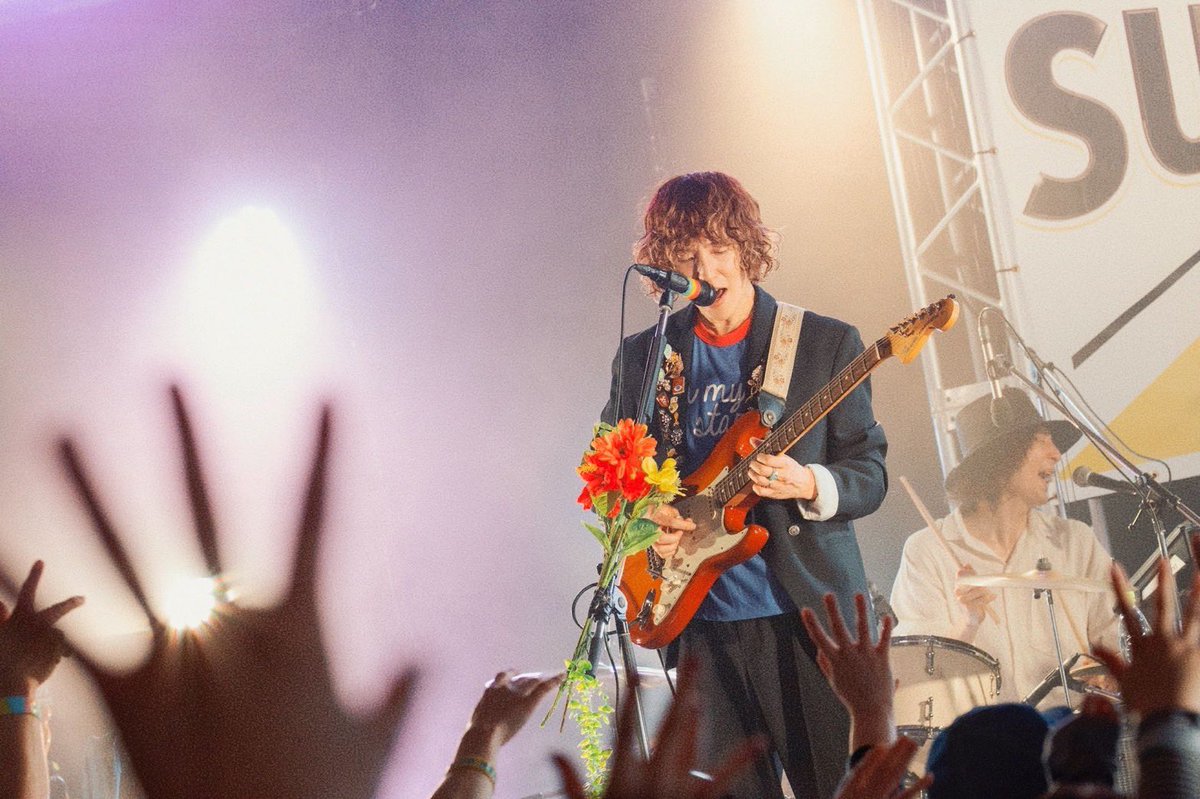 cnr_official's tweet photo. 🌈🌈🌈Thank You!🌈🌈🌈

2026/5/6（水）
《murffin park in みろくの里 SUPER LIVE》

ア！ビ！バ！ボ！ツアー
6月13日（土）広島4.14
お待ちしています❤️‍🔥
🎫https://t.co/eWKCvrVYJN

🎡🎢🎠 Setlist 🎠🎢🎡
1. MUSIC
2. Amazing Parade
3. Electric Girl
4. アンビリーバブルデイズ
5. Psychedelic Night
6. No Way
7. Firework
En. Bad Dreams

👉プレイリスト
https://t.co/mSZwRfe2vz

photo by @kinokokiraidawa