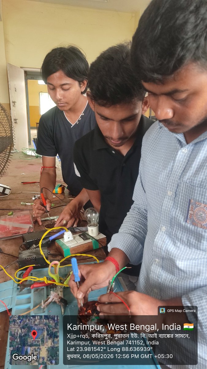 ItiKarimpur's tweet photo. 🔧 KARIMPUR-I GOVT ITI এর Electronic Mechanic trade-এর প্র্যাকটিক্যাল ক্লাস চলছে।
হাতে-কলমে প্রশিক্ষণের মাধ্যমে দক্ষতার পথে এগিয়ে চলেছে আগামী দিনের টেকনিশিয়ানরা। ⚡📘
#KarimpurITI #ElectronicMechanic #PracticalClass #SkillDevelopment #ITIStudents https://t.co/Xbtdt69Rb1