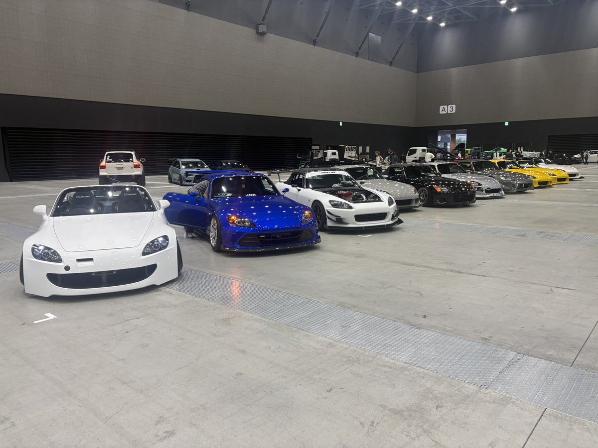 civimaru95's tweet photo. wekfestに出展することができました！

置きイベの文化に初めて触れられたのは
とても良い経験でした✨

最後、しょうごさんと勝手にツーショット😘 https://t.co/LeX8hpfj9c