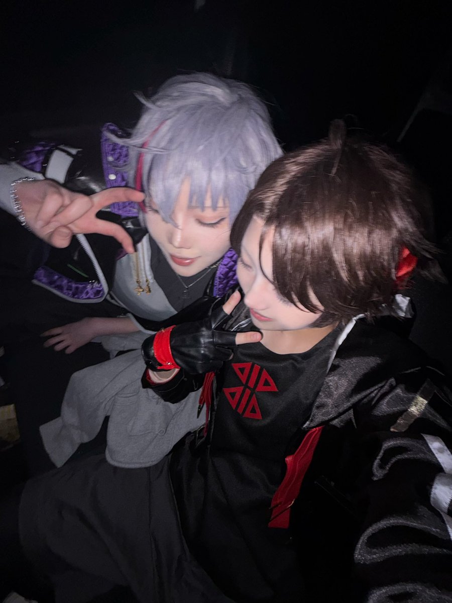Lawli0's tweet photo. cos

車で撮ったやつ可愛すぎるから見て https://t.co/tq6V4EafUM