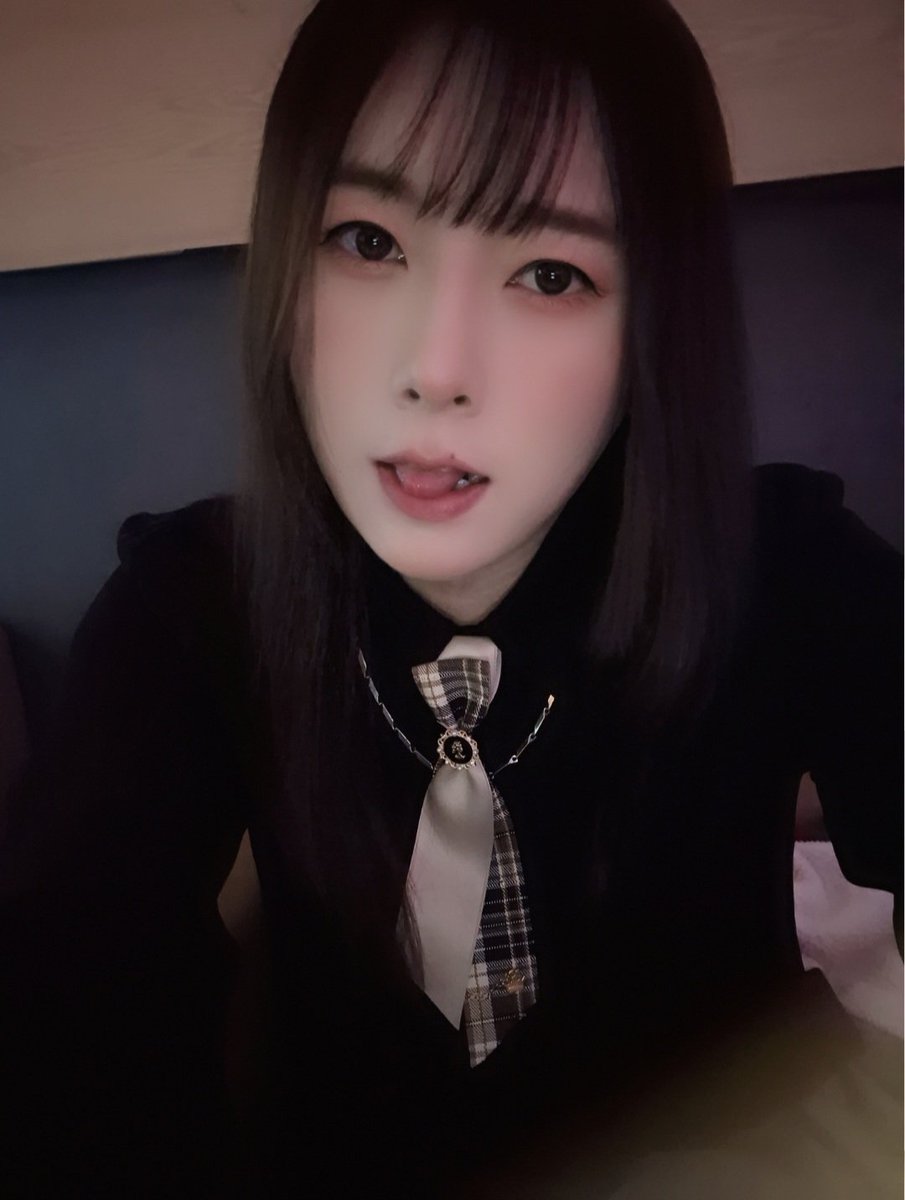 크림 💕 tweet media