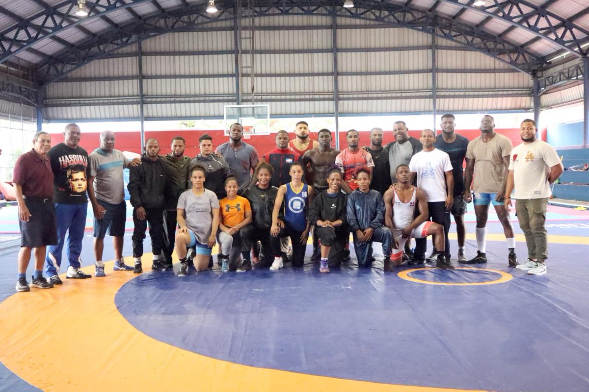 Fedolard's tweet photo. La delegación de Lucha Olímpica de República Dominicana está lista para competir en el Campeonato Panamericano de este deporte, a celebrarse en la Arena Xtream en Coralville, Iowa, Estados Unidos, del 7 al 10 de mayo.

#fedola https://t.co/fMnmiytypy