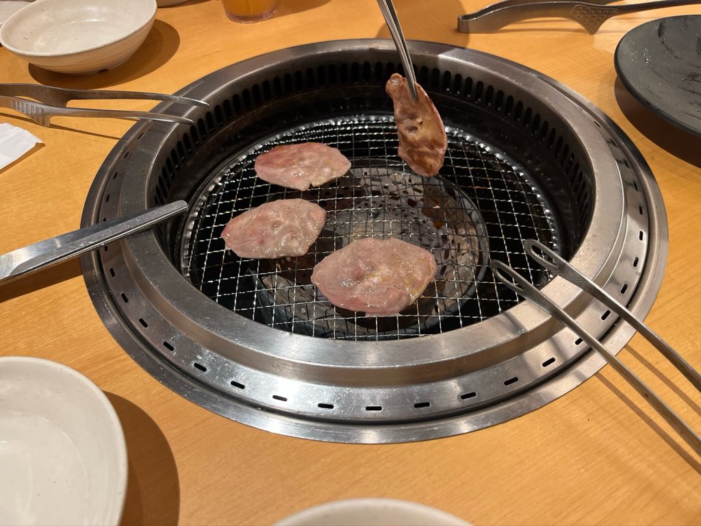 じゃり tweet media