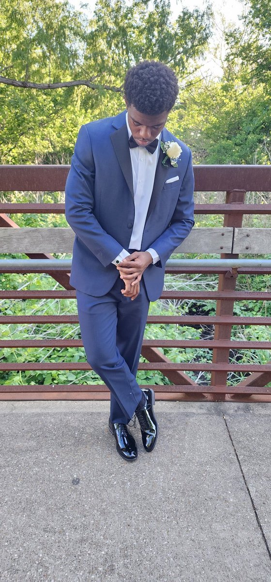 CeeNote78's tweet photo. This month has been a busy one, but @jamal_logan_ your doing what you should do and that's enjoy it all!!! Prom2026 in da books!!! https://t.co/JX6Wb2FGUQ