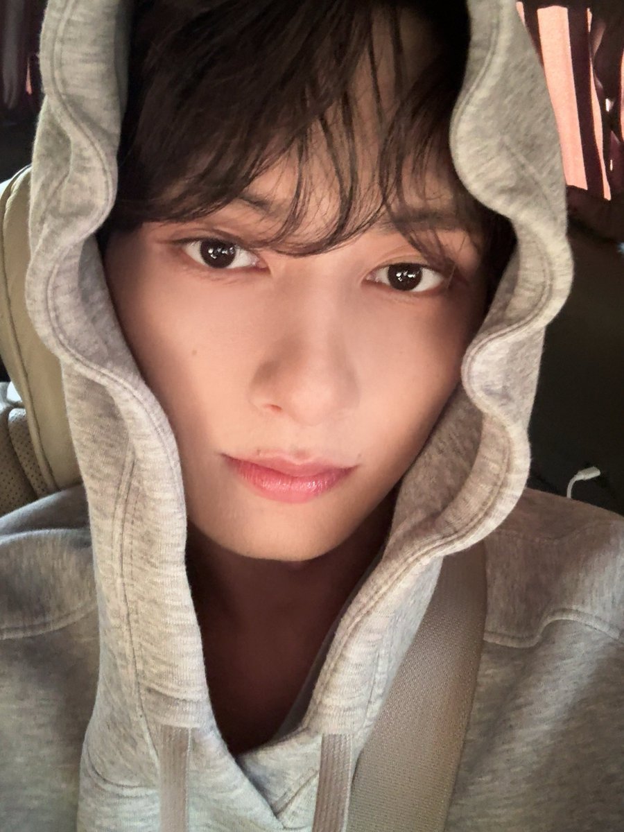 He’s SO PRETTY 🫠🫠🫠😭😭❤️