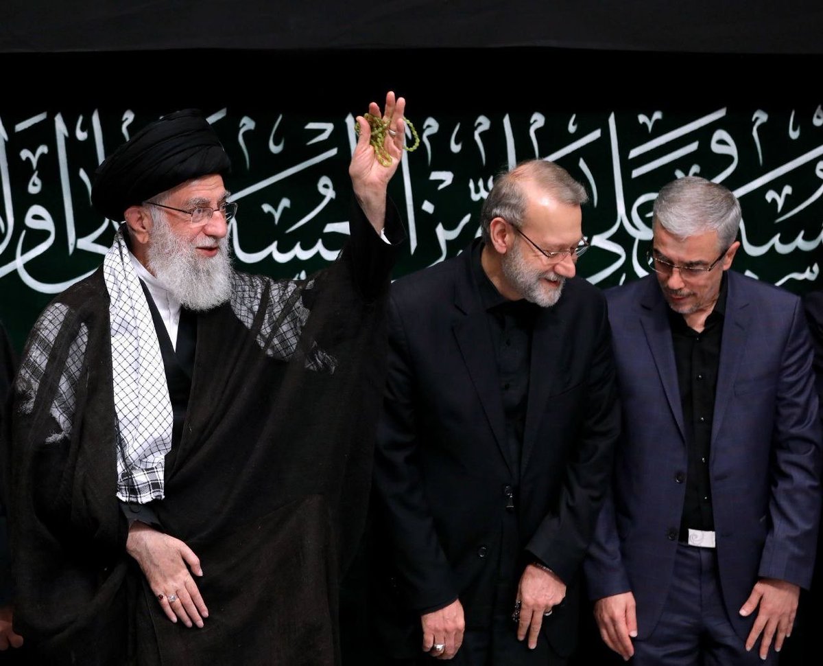 ایران ابر قدرت جهانی بوده و هست وخواهد بود به برکت این مردان بزرک و در کنار امت بزرگ ایران اسلامی.
#ما_هم_ابرقدرتیم