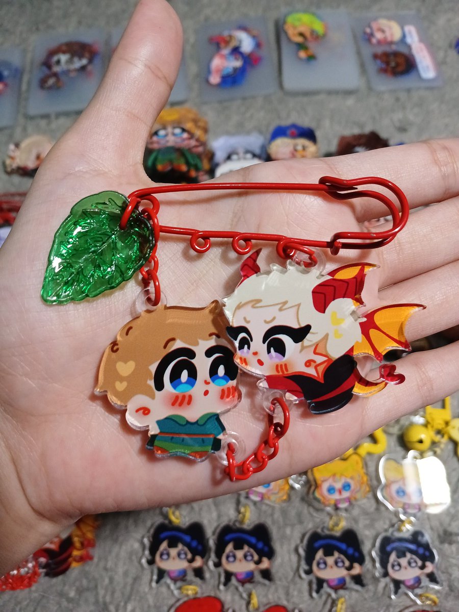 akotsk merch ฅ՞•ﻌ•՞ฅ ──★ ˙ ̟ !!
#cf22 #akotsk #comifuro22