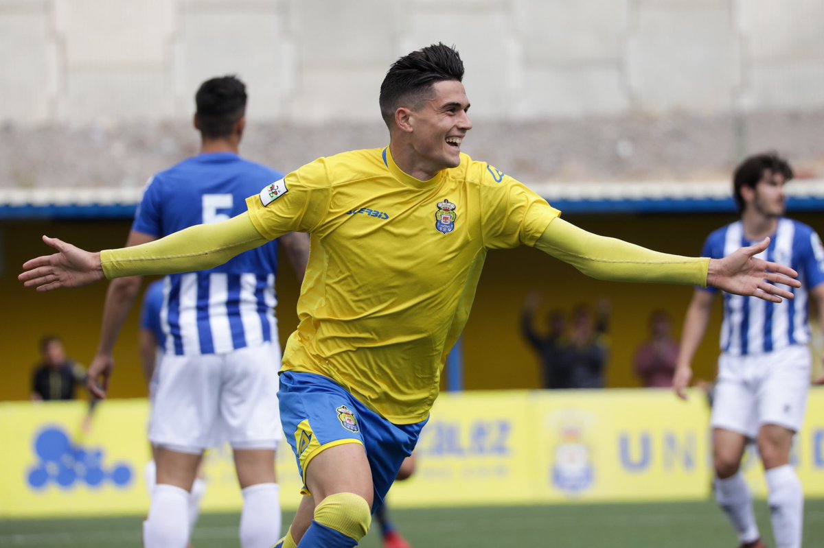Javier_Marrero's tweet photo. Máximos goleadores del filial en las últimas temporadas en Segunda Federación o Segunda B:

25-26: Elías Romero (10⚽️)
21-22: Iñaki Elejalde (11⚽️)
20-21: Joel del Pino (6⚽️)
19-20: David Herrera (5⚽️)
18-19: Edu Espiau (5⚽️)
17-18: Erik Expósito (8⚽️) https://t.co/EtwZQZoeP7