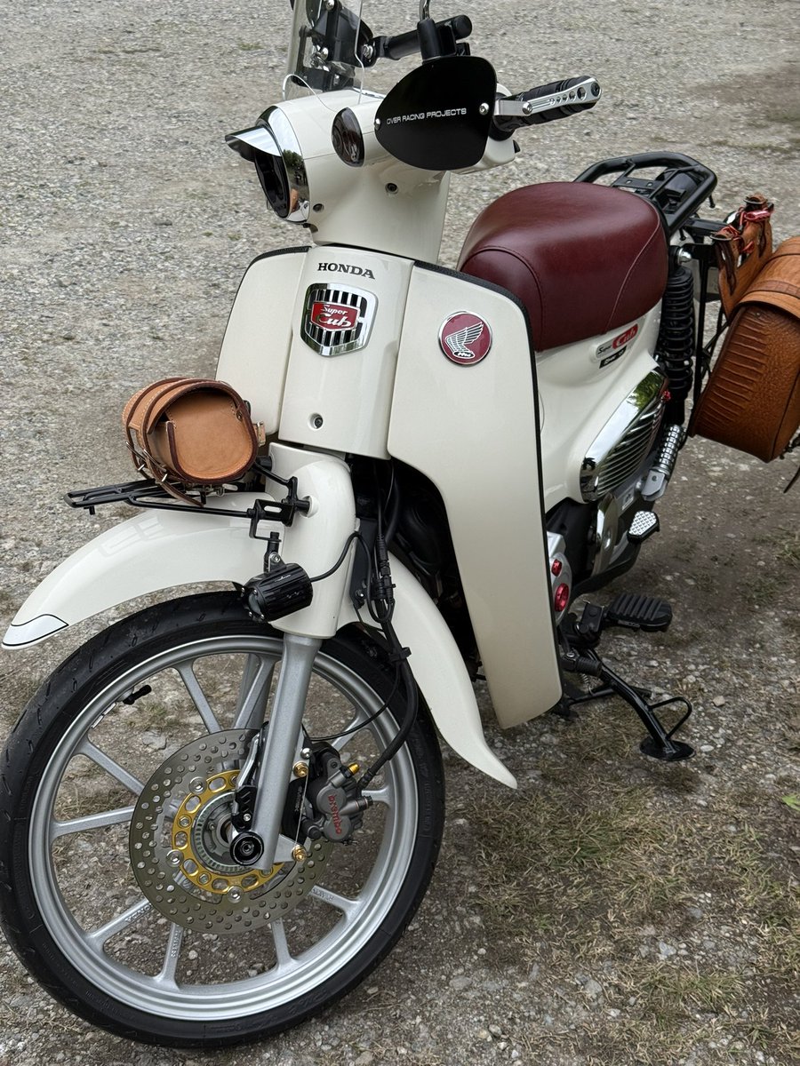 スーパーカブ