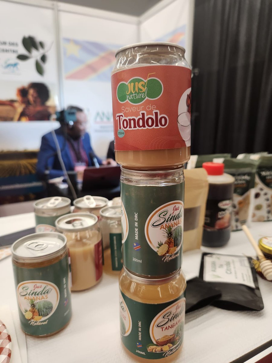 AnapexRdc's tweet photo. Au SIAL Canada, à Montréal, l’ANAPEX promeut le jus de Tondolo, le café de Baobab, le jus de Sinda au gingembre....
Une belle vitrine pour valoriser le Made in DRC et ouvrir de nouvelles perspectives vers le marché nord-américain.
#ANAPEX #MadeInDRC #SIALCanada https://t.co/RfcLfyPteM