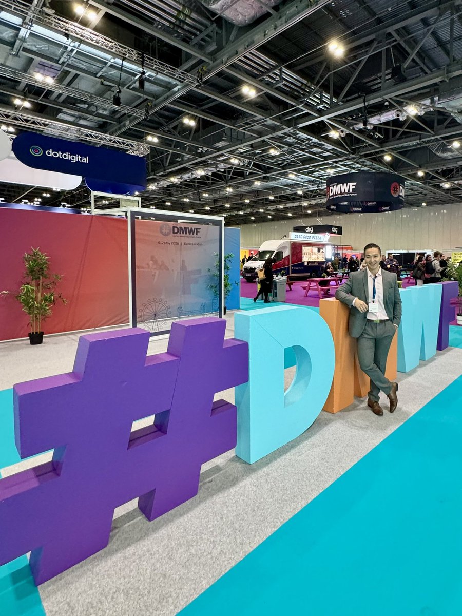 FitterCircle's tweet photo. We are at @DigiMarketingWF today! Building more partnerships for @FitterCircle 💪
@EasyA_Kickstart https://t.co/peqioQlzYE