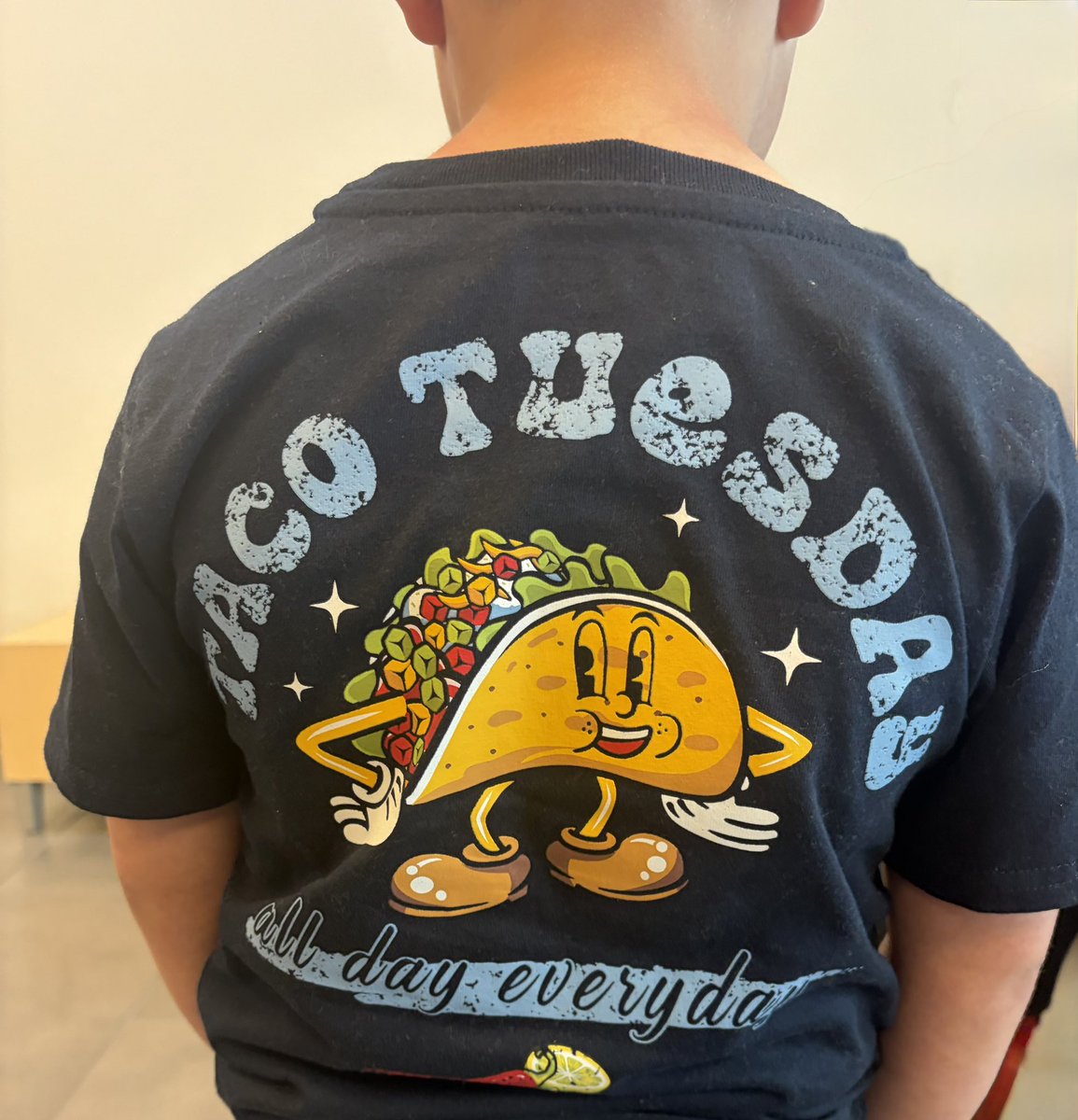 ZumEarlyEd's tweet photo. Nolan had the best shirt ever yesterday! The perfect shirt for Taco Tuesday and Cinco de Mayo! https://t.co/qE44FddgdS