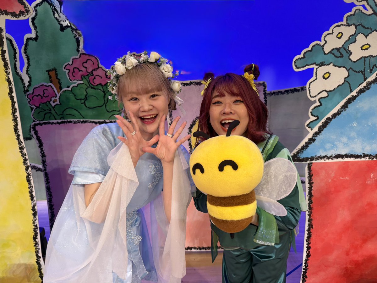 non_sugi's tweet photo. #ノンタンのハッピーコンサート
世田谷公演2日間ありがとうございました🎏

仲良しのつばさ♡さん🐝💚
チーム違ってなかなか一緒に写真撮れなかったのですが、やっと撮れました🫶🏻✨✨ https://t.co/BtAPfO5QIB