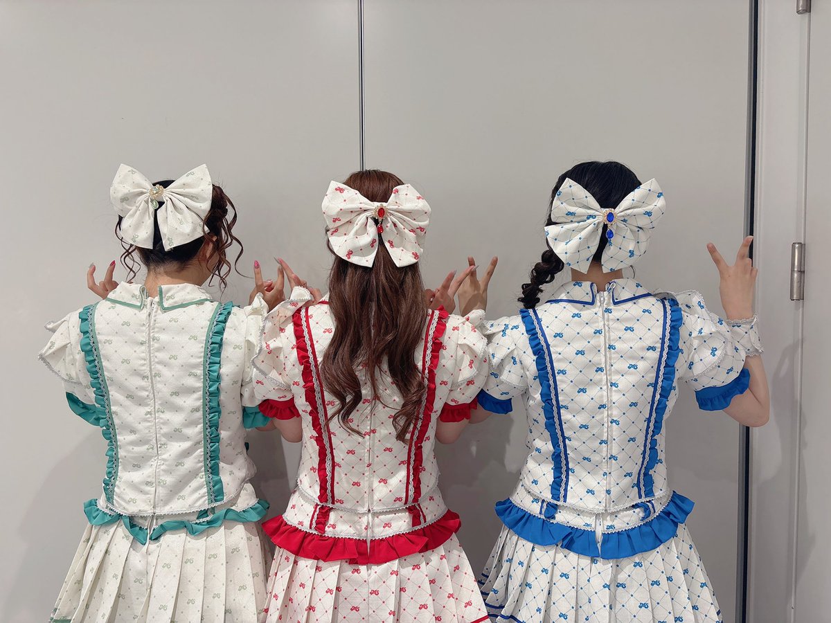 鈴木花梨(MORE STAR) tweet media