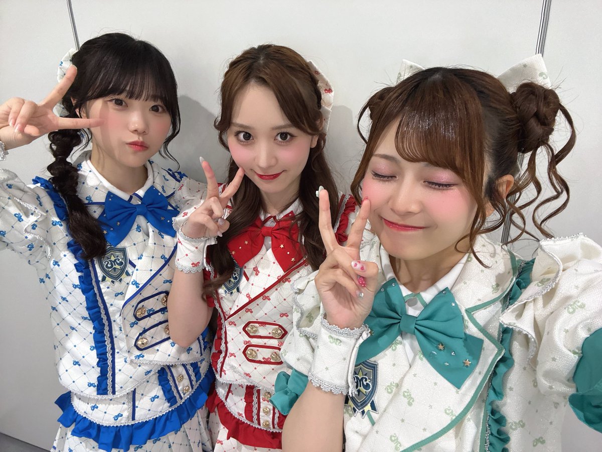 鈴木花梨(MORE STAR) tweet media