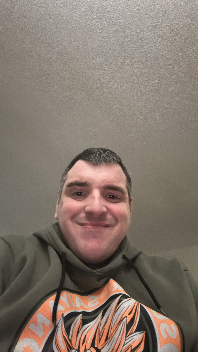 Robert tweet media
