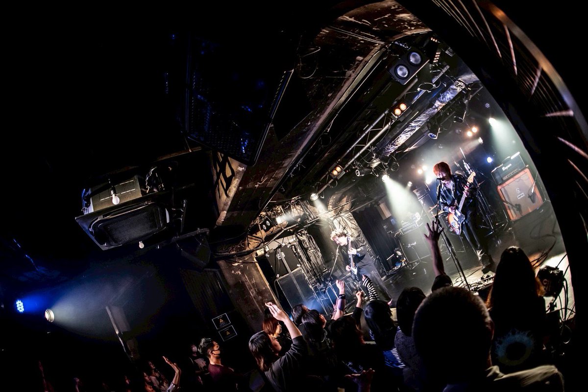 the_cibo's tweet photo. 【ホロフェスあざした！】
1. in the future
2.7th chord
3.BEHIND
4.D.C.
5.三月、涙がこぼれそう
6.今宵、駆け落ちる前に

駆け抜けたライブウィーク！
ありがとうございました🎉🎉

photo by @ochibiiii145 https://t.co/Eu2Gs60e7b
