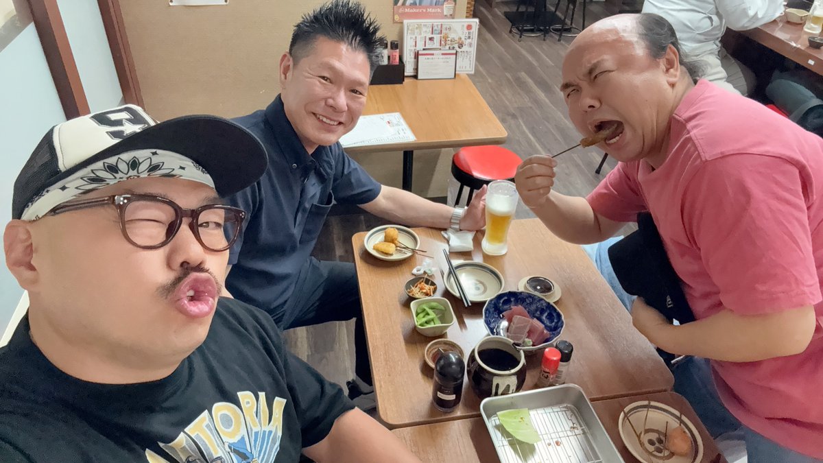 打ち上げー！ 新幹線もまだまだ来ないしん！ #クロちゃん #桐谷