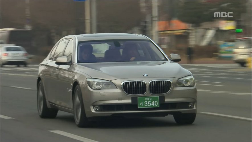이름을 추가하세요.🚕 tweet media