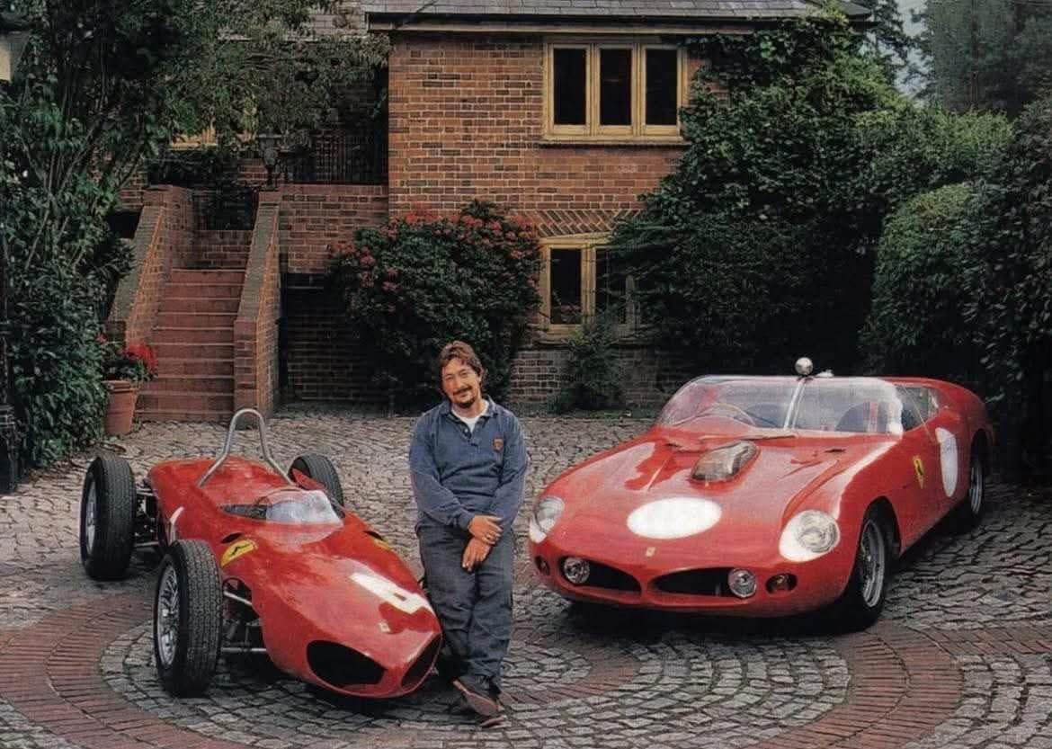 erikbielderman's tweet photo. Le nouvel opus d’#AutoHeroes est en kiosques. Parmi les sujets en couverture, une voyage en nostalgie avec #ChrisRea, la @Ferrari 156 « Shark Nose », la @f1, la mort, la passion, Shirley Bassey, les Geordie’s, Wolfgang von Trips, Maranello et Auberge.
@ChevalierJac @ScuderiaFerrari