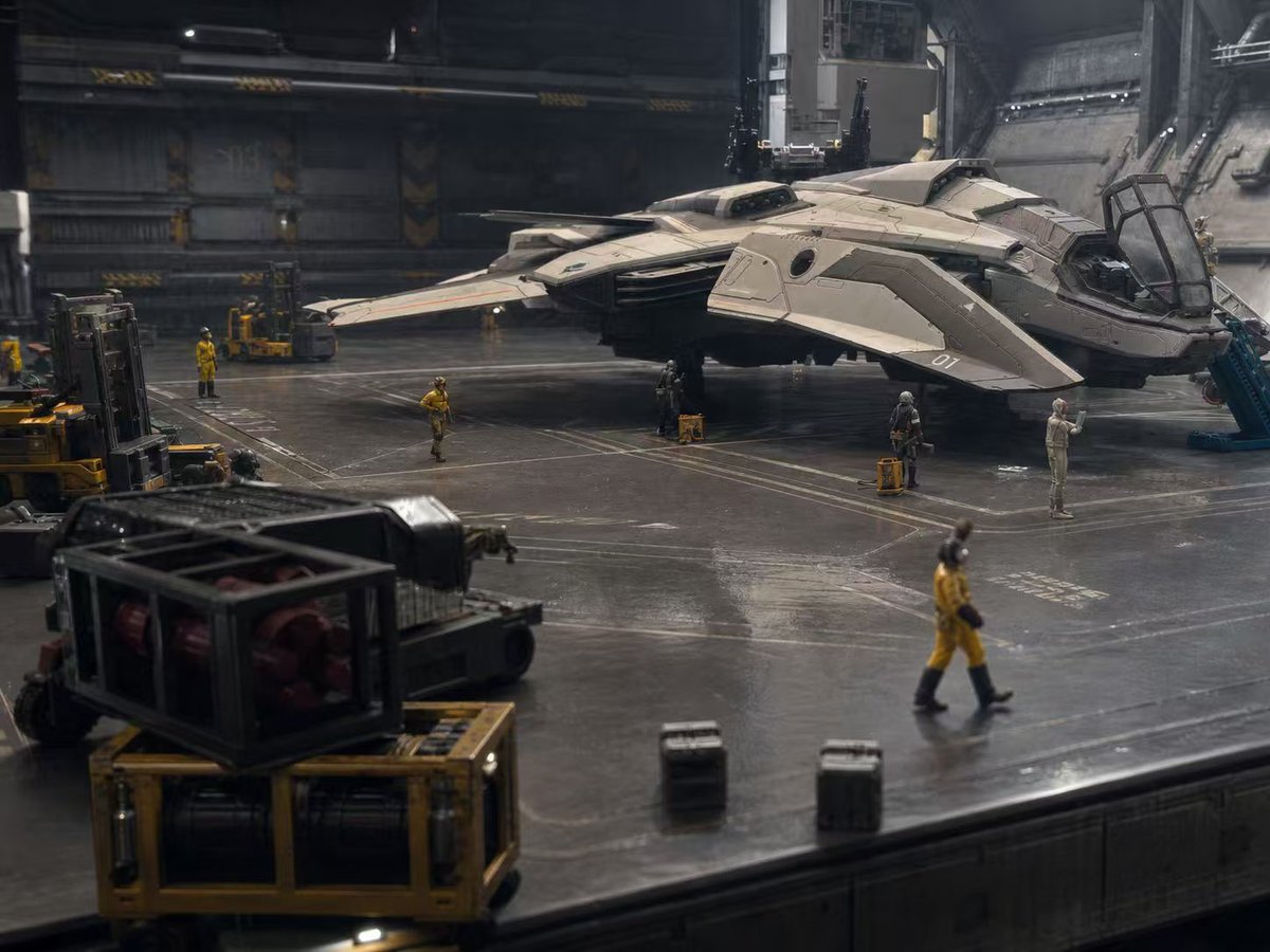 Planetring_EN's tweet photo. Just received some photos shot at Xi’an BC! A great thanks to @XuMary69 and artists from 52Studio for providing the hangar and ground crews to make this happen!
#Starcitizen #Barcitizen #F8C https://t.co/GH8tJjA6gm