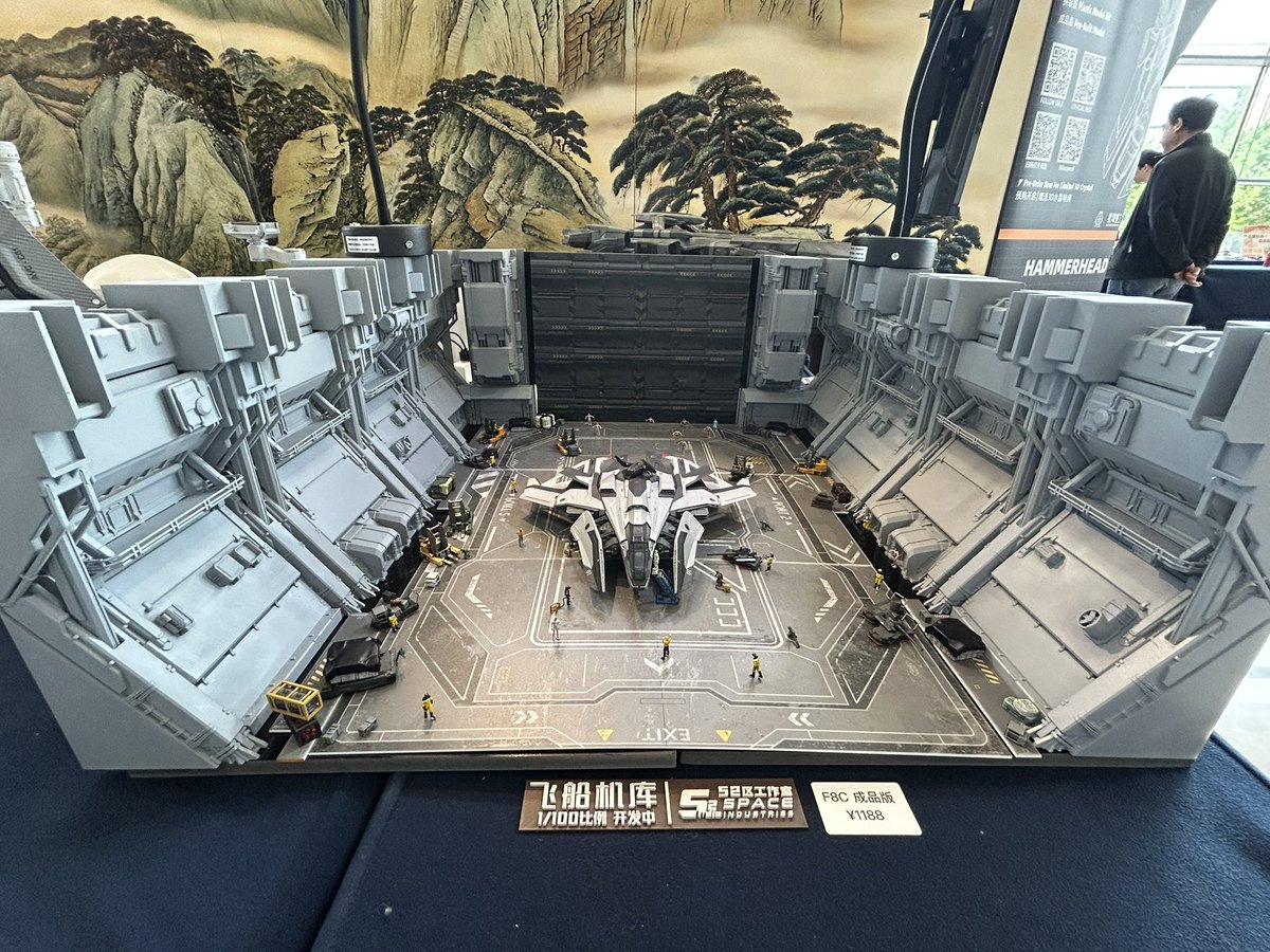 Just received some photos shot at Xi’an BC! A great thanks to <a href="/XuMary69/">52Studio</a> and artists from 52Studio for providing the hangar and ground crews to make this happen!
#Starcitizen #Barcitizen #F8C