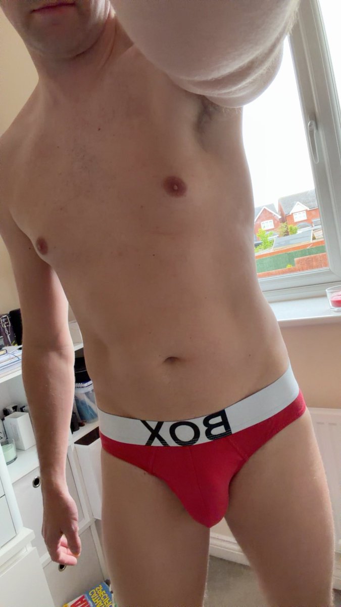 GymTwunk92's tweet photo. Double whammy for Hump Day π
#gay #gym #twunk #twinktotwunk #naked #gayuk #bodyconfident #jock https://t.co/WyEdkqhb3z