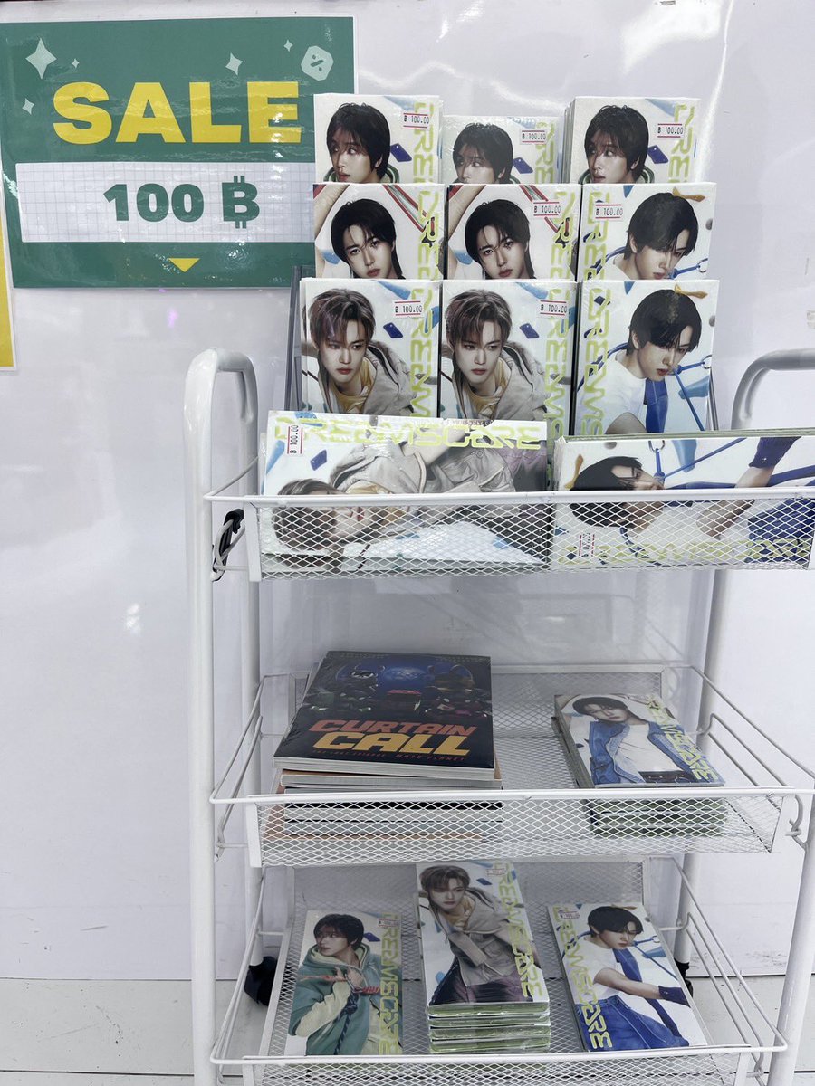 KPOPMERCH_TH tweet media