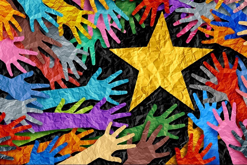 Gavel_Intl's tweet photo. 84% of employees say that recognition affects their motivation at work. By leveraging rewards and recognition systems designed to empower employees, leadership can boost engagement levels. Start with these 4 effective strategies: https://t.co/eVblqial3X https://t.co/UdL7YL3rsg
