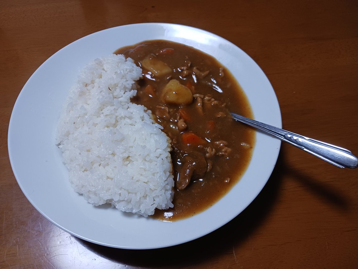 すろーはんど M谷 tweet media