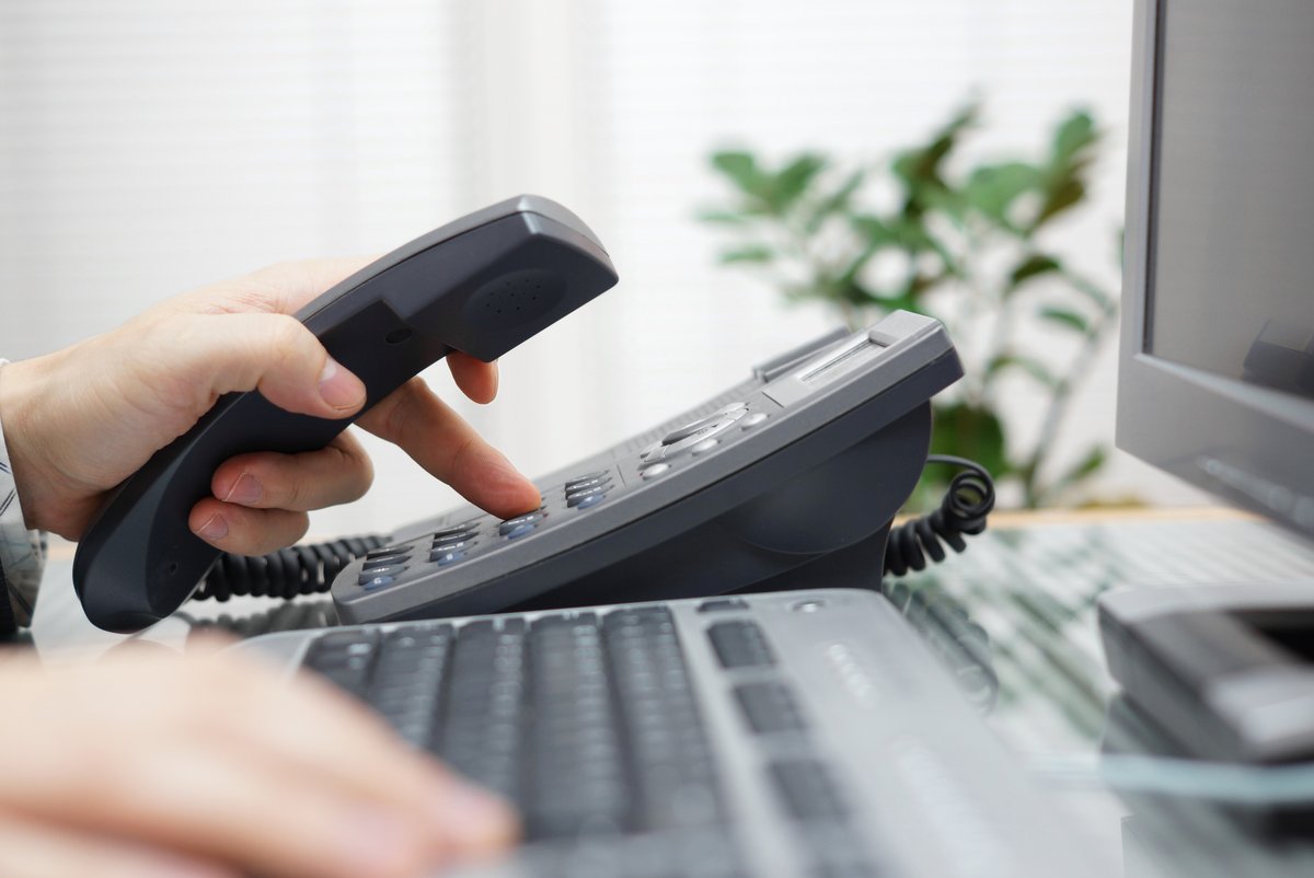rabermuda's tweet photo. Service disruptions are frustrating—but most issues can be resolved by your provider first.​ Contact them, keep records, and allow up to 60 days for resolution.​
If the issue remains unresolved, you can submit a complaint to the RA: https://t.co/e1h02ph6Jp https://t.co/eFNSIRKvme