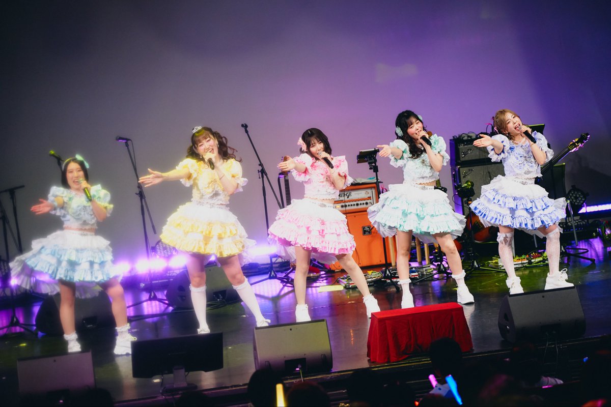 a_cndy's tweet photo. idol...💙💚💜🩷💛

📷@mikage_inblue
#シアーミュージックショー

💙@vo___riai 
💚@yuragi_7_oto 
💜@kahogautauyo 
🩷@JHlgi 
💛@a_cndy(me✌︎) https://t.co/YzgytZoF8A
