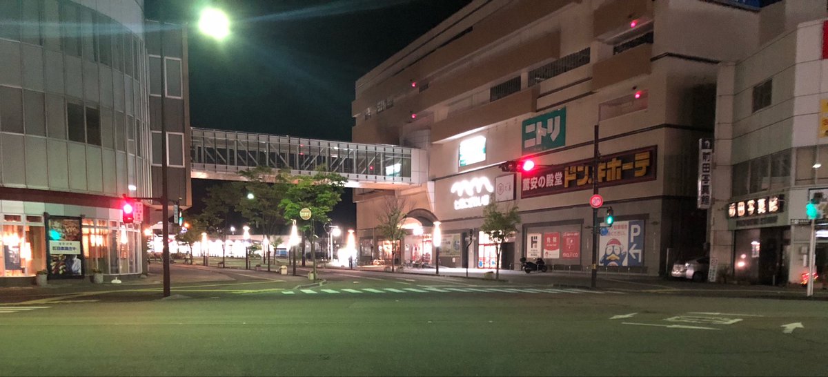 マカロンは村長(そんちょう) tweet media