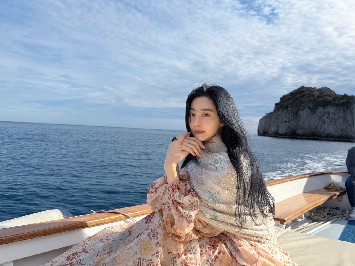 An Italian dream by the sea. 🇮🇹🌊 https://t.co/xgWyaDBiH5