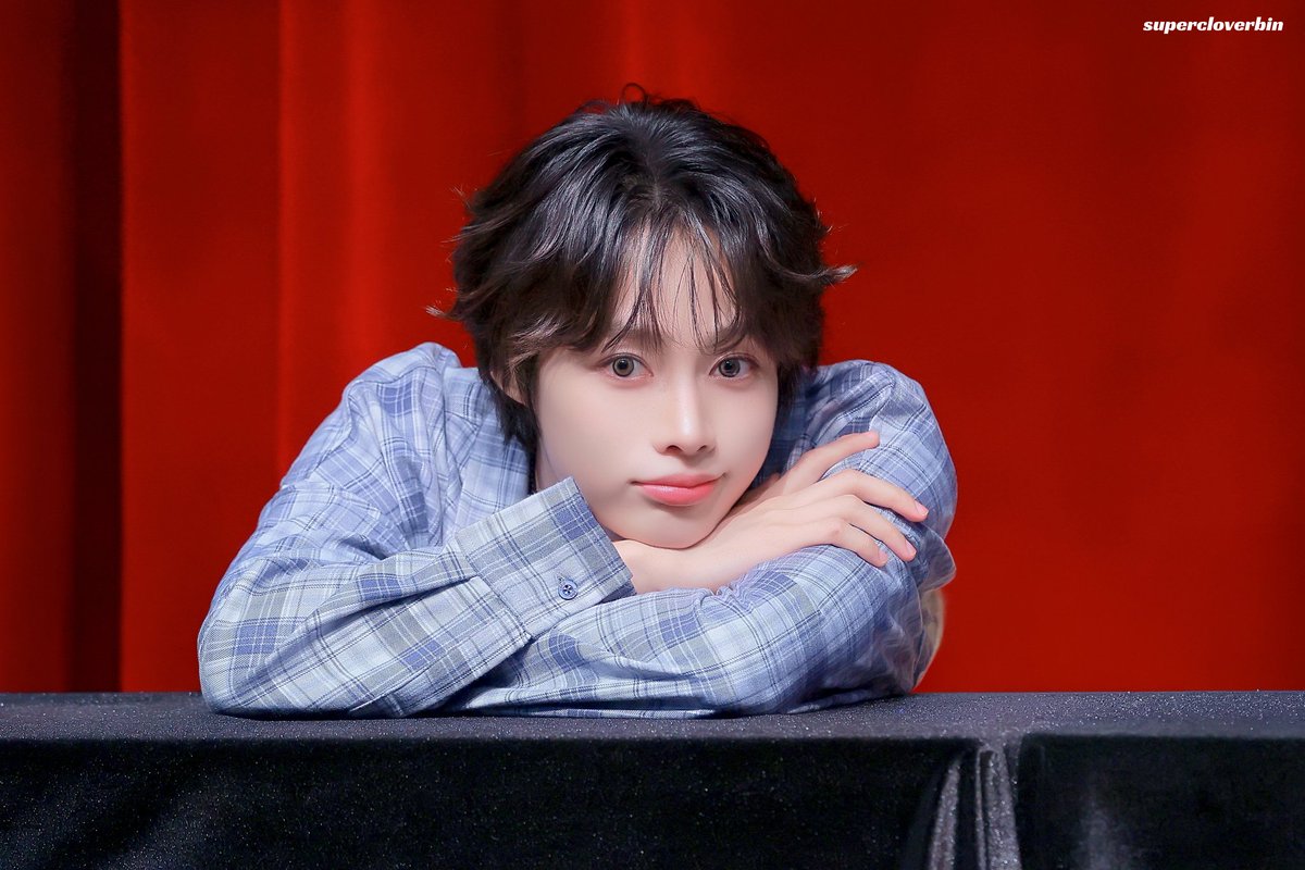 SuperCloverBin tweet media