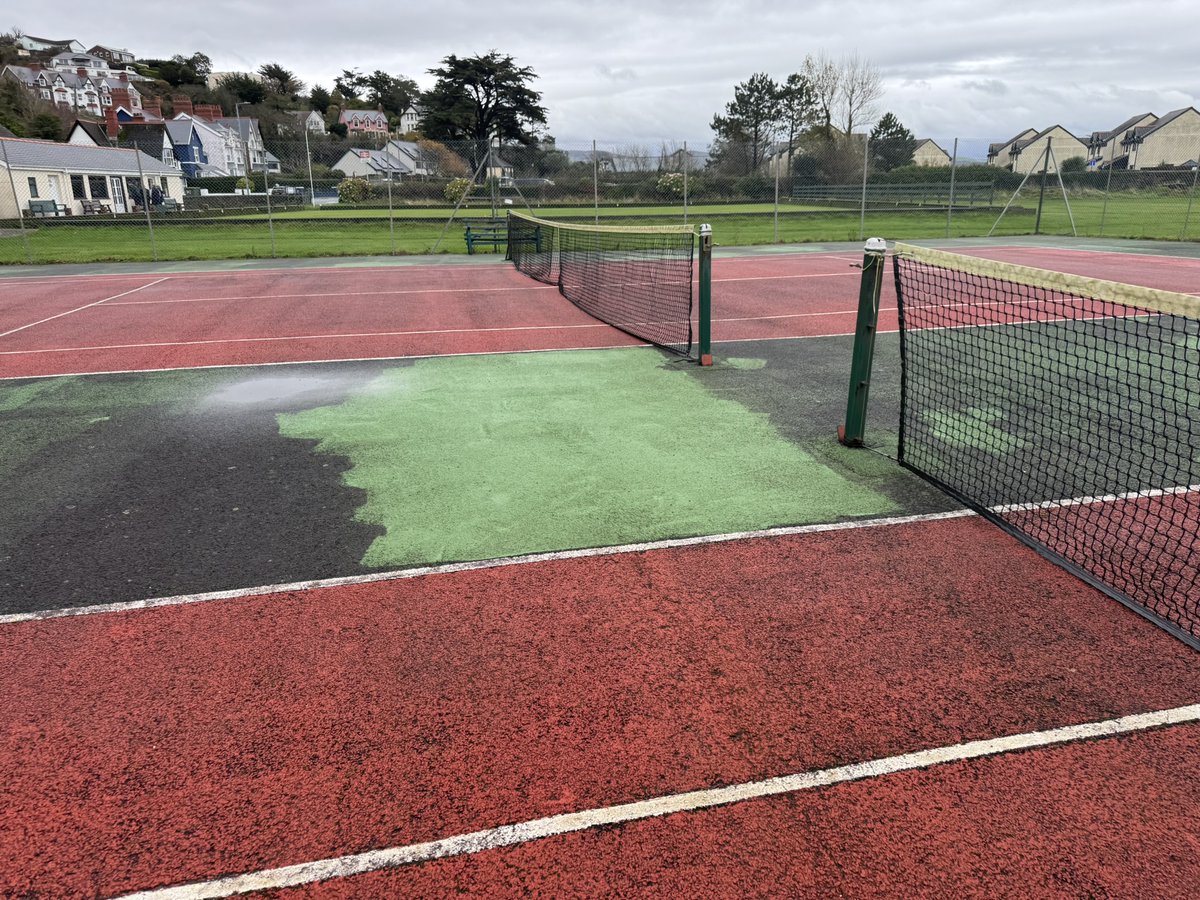 Sports Surfacing Sol tweet media