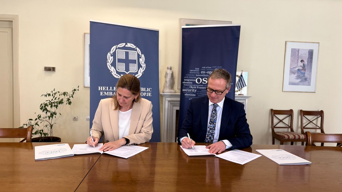 OSCE_Skopje's tweet photo. OSCE and Greece launch joint project to strengthen responses to gender-based violence and cross border financial crime in North Macedonia 🤝

Turning cooperation into real impact 🌍 https://t.co/tnFjC3tFA2