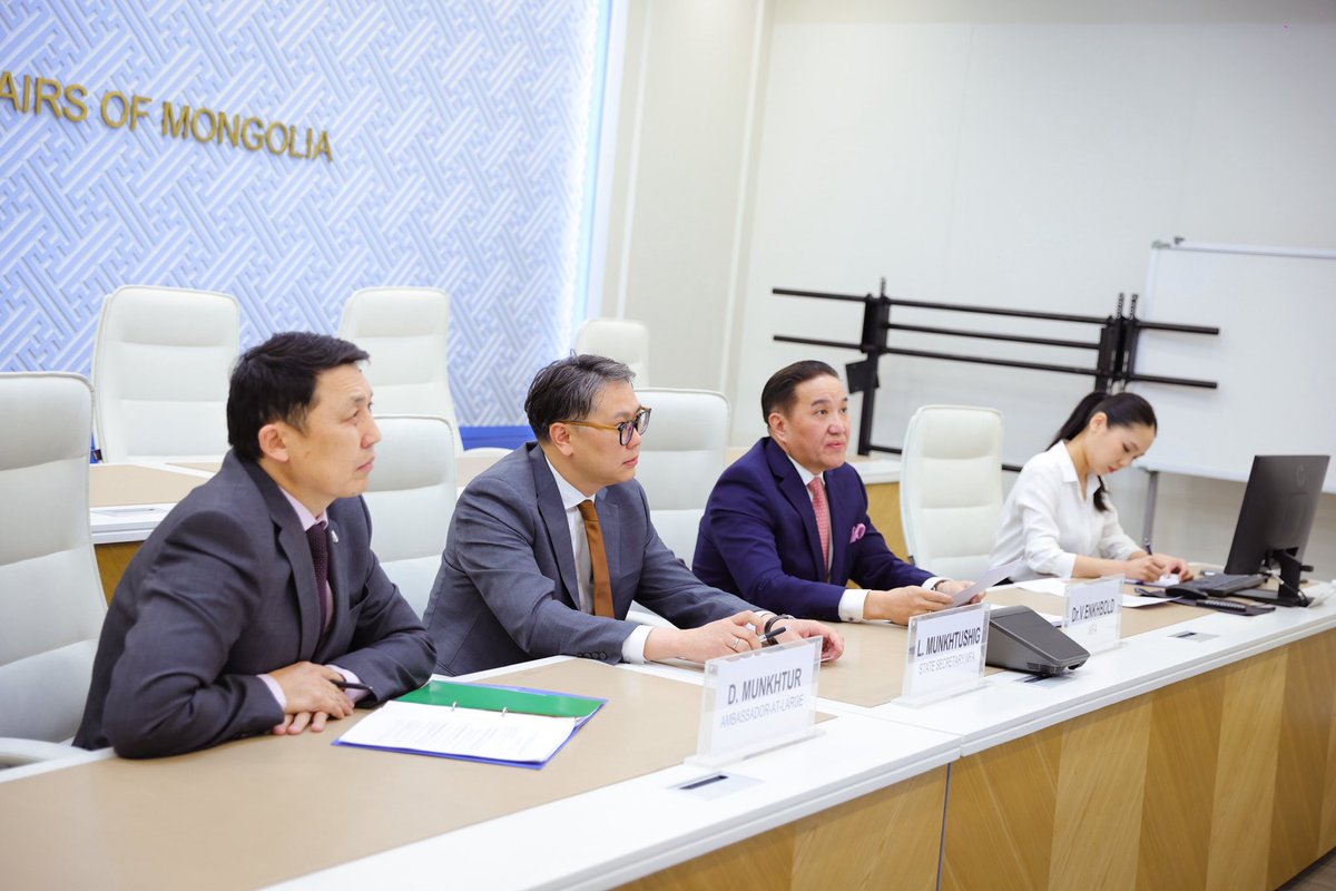 UNIDO_ASP's tweet photo. The first Joint Coordination Body meeting for the  @UNIDO   –Mongolia Country Programme 2025–2027 was held on 30 April 2026, advancing cooperation on #sustainable industrial development, green transition, and #innovation in Mongolia. https://t.co/xtlW23bH36