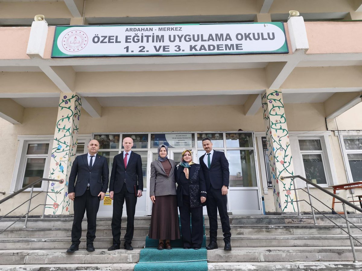 ardahanilmem's tweet photo. Ahmet Burak AVCI Down Uzun Atlama müsabakasında Türkiye https://t.co/FjqoQHCODp olmuşlardır.
Öğretmen ve öğrencilerimizi tebrik ederiz.

@tcmeb @Yusuf__Tekin @ArdahanValiligi @YUSUFUZANTI https://t.co/TYT7Bkm0wI