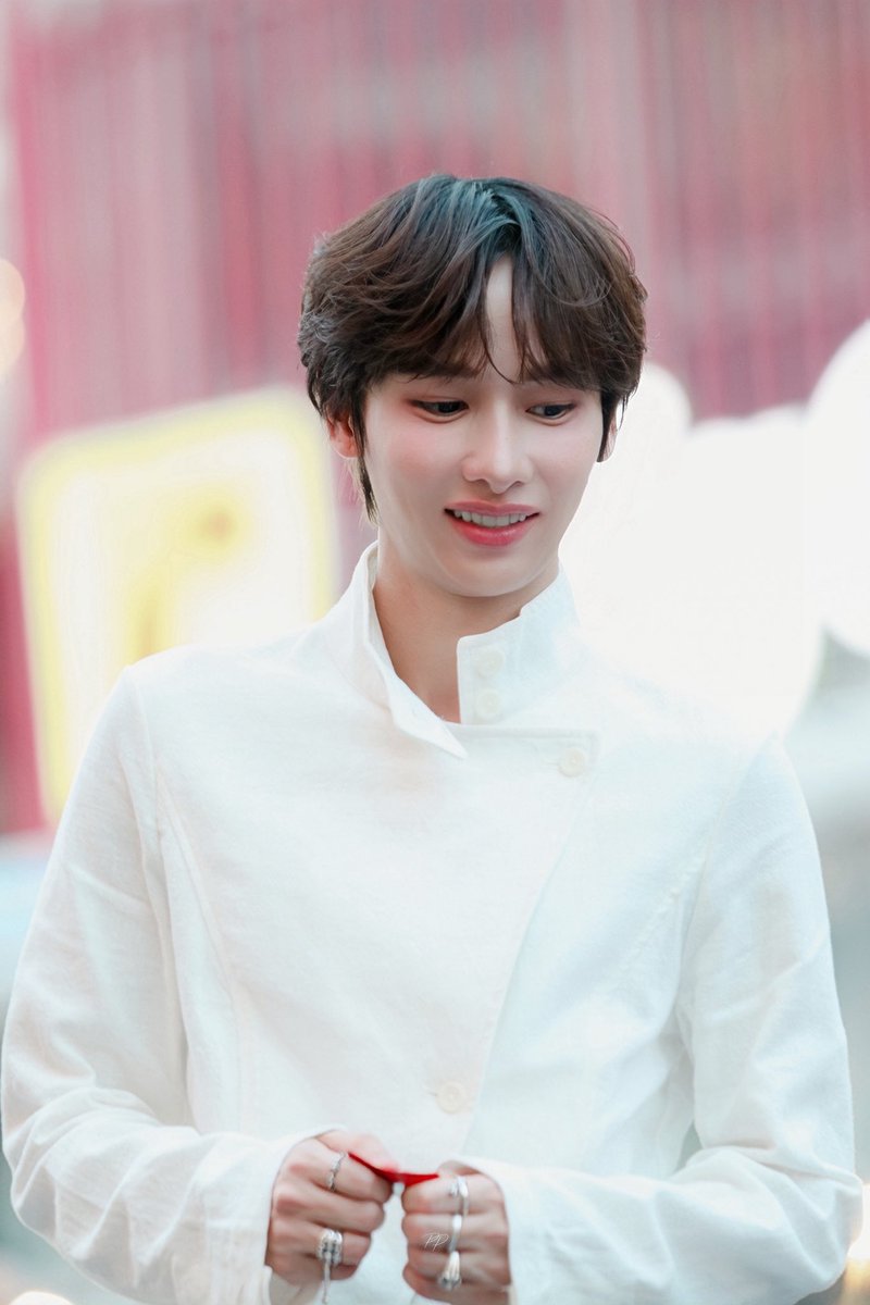 patchappla's tweet photo. แค่เธอก็พอ 🥰

OFFGUN BRIGHT UNLOCKED
#MelabodyxOffGun
#กันอรรถพันธ์ #GunAtthaphan https://t.co/zsSuCUzrLe
