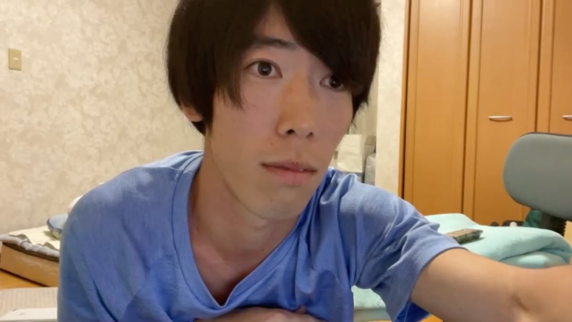 katekin25's tweet photo. GWにタイミーで大物YouTuberと仕事してきた！ / ニコ生視聴中 https://t.co/um5xt8q59j https://t.co/1dSsZ2tPhP