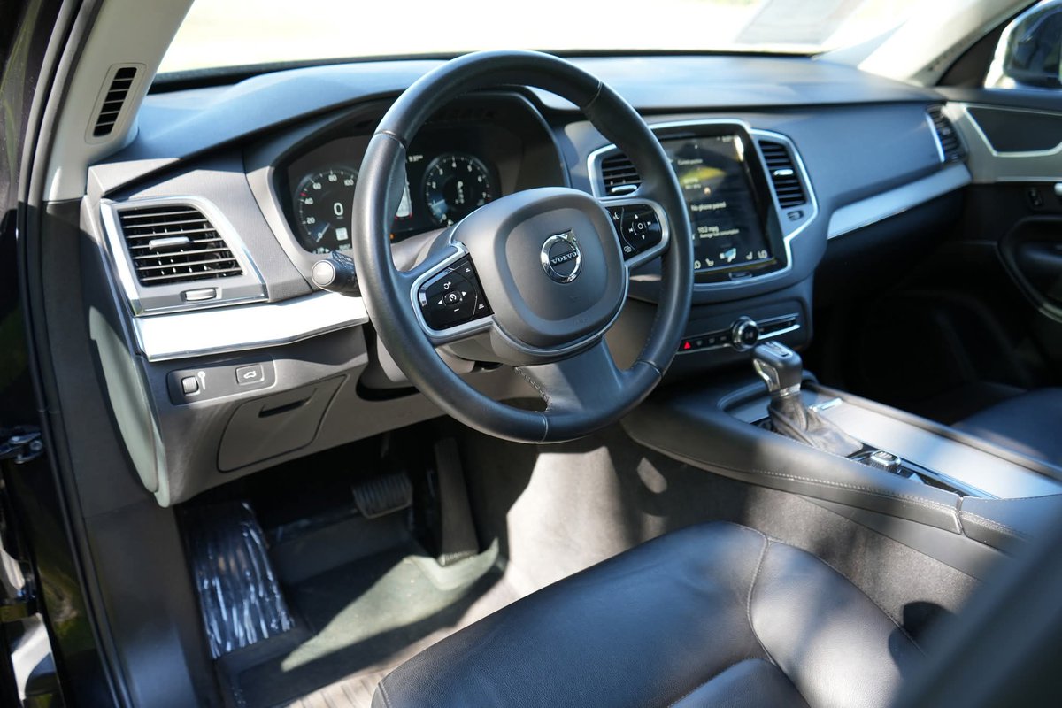 Younger Volvo tweet media