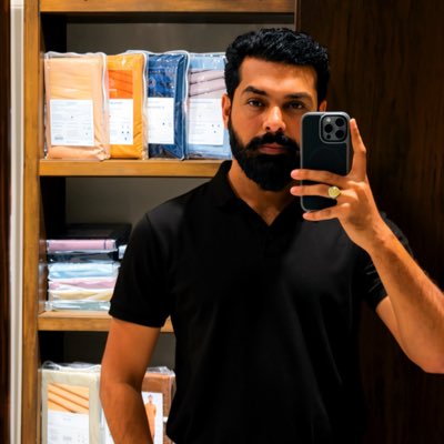 YBYtec's tweet photo. #NewProfilePic https://t.co/xasBLGogYs