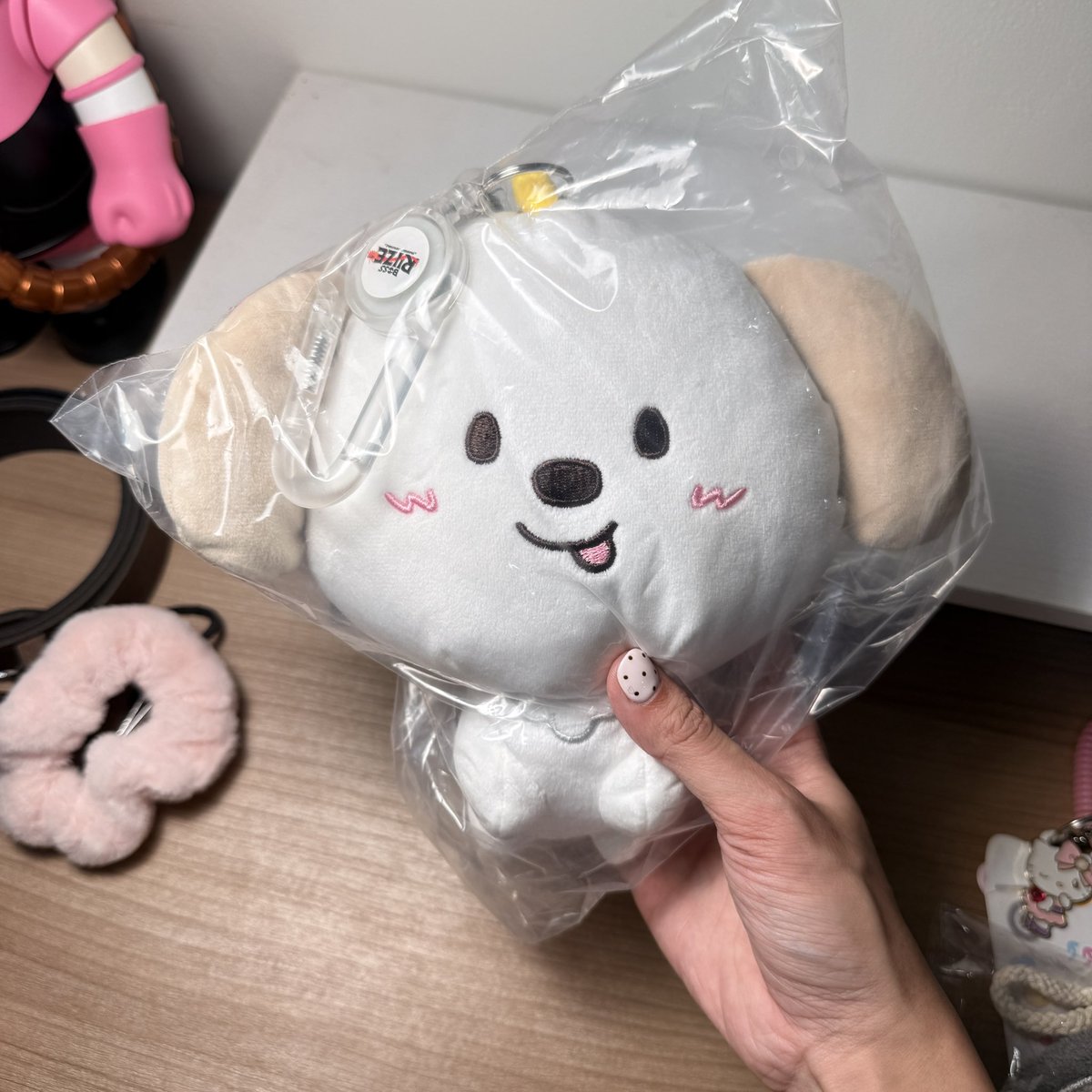 ติดเงา ᕬ ᕬ Bymelt ☃︎ pre / deal (จีน) 5.20 tweet media