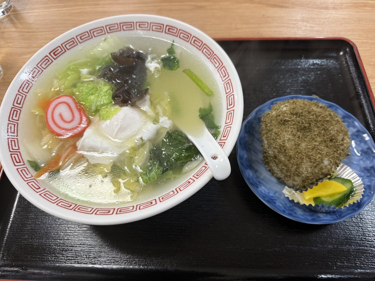 nacaji's tweet photo. 今回はゆっくり出発ギリギリ到着組だったので、美味しい町中華と蜃気楼に出会えました。着いた瞬間たまたま空いた第3駐車場にも停めれて運が良い日だったのかな😊
今回の感謝祭はスタッフやボラスタさんはかなり心労があったのではないでしょうか？ゆっくりお休みください🍺
#グラウジーズ
#感謝祭 https://t.co/Jm2jjAauYp