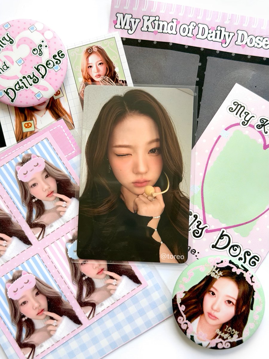 toreo's tweet photo. one of the prettiest #스텔라 cards ♥︎% https://t.co/zkt6eaYceV